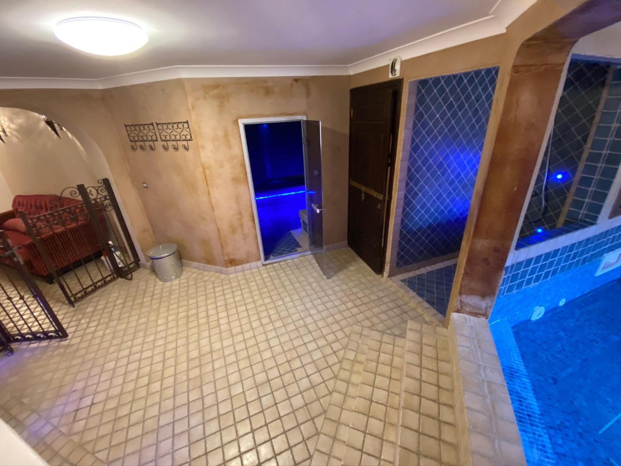 Chambre Emeraude, Riad 9 Couple Only Au Village Naturiste Агде Екстериор снимка
